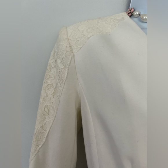 Grace Element Women's White Blazer Jacket - Picture 8 of 16
